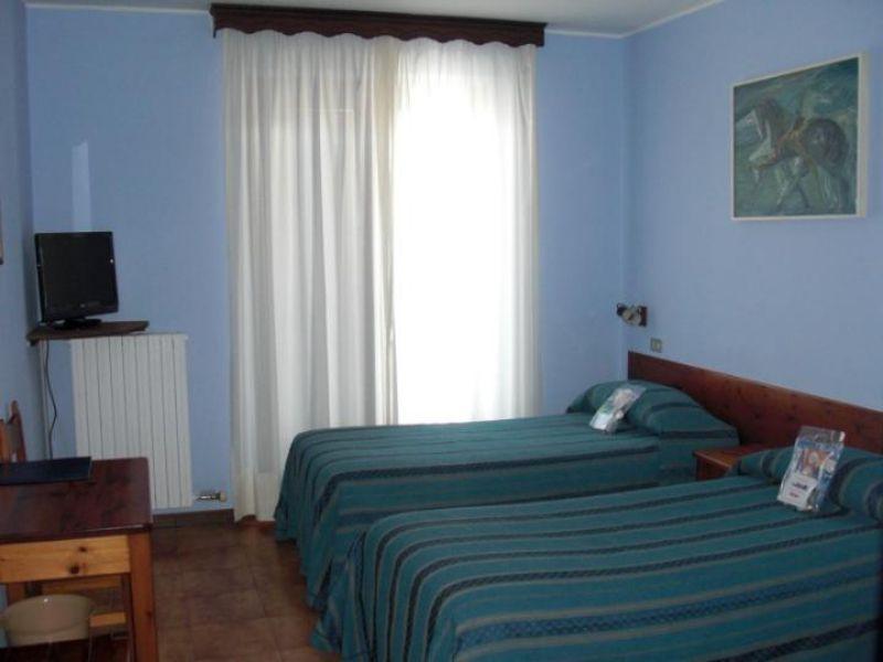 Hotel Sciatori Sestriere Esterno foto