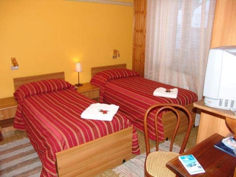 Hotel Sciatori Sestriere Esterno foto